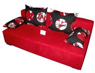 Makar promet crvena sofa